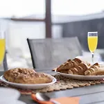 Βίλα Beautiful Lanzarote 3 Bedrooms Strelitzia South Facing & Secluded Private Pool *