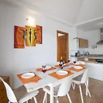 Beautiful Lanzarote 3 Bedrooms Strelitzia South Facing & Secluded Private Pool * Πλάγια Μπλάνκα