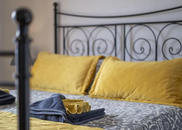 Beautiful Lanzarote 3 Bedrooms Strelitzia South Facing & Secluded Private Pool