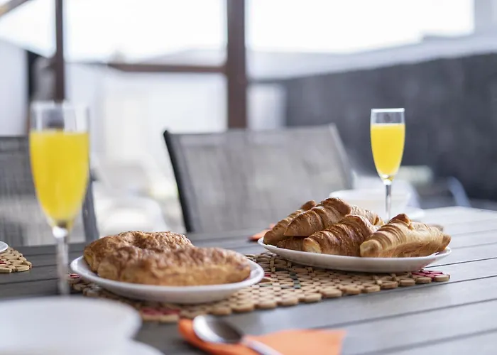 빌라 Beautiful Lanzarote 3 Bedrooms Strelitzia South Facing & Secluded Private Pool *