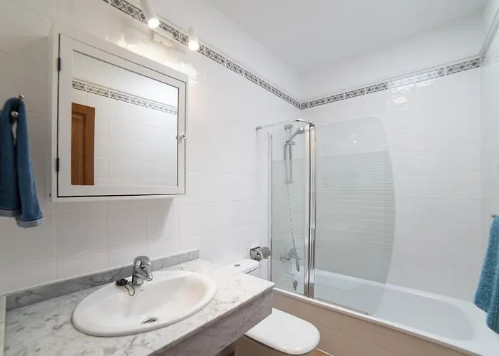 Beautiful Lanzarote 3 Bedrooms Strelitzia South Facing & Secluded Private Pool * 플라야블랑카