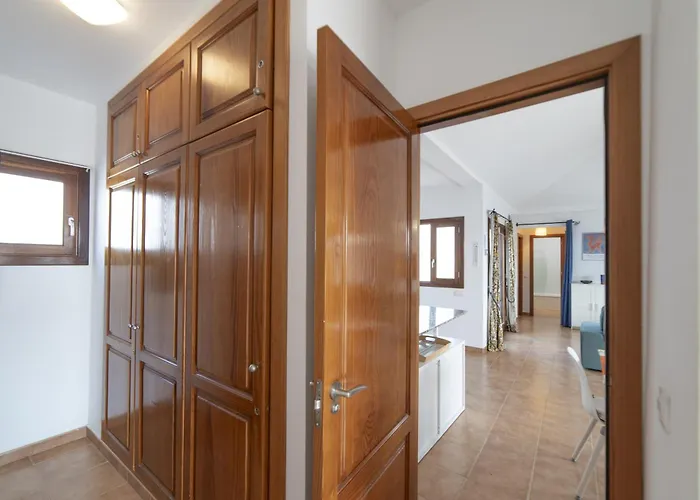 Villa Beautiful Lanzarote 3 Bedrooms Strelitzia South Facing & Secluded Private Pool Playa Blanca