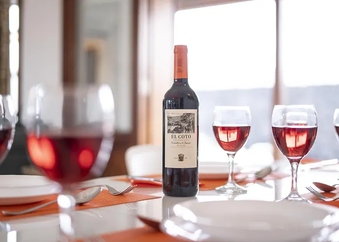 Beautiful Lanzarote 3 Bedrooms Strelitzia South Facing & Secluded Private Pool 빌라 플라야블랑카